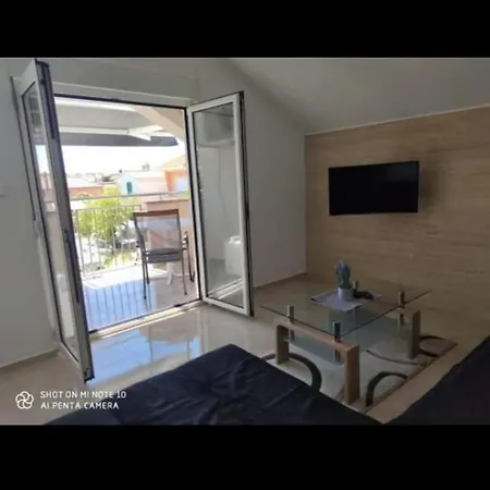 Apartment Zelic *
