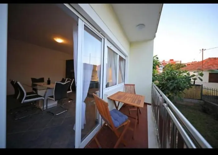 Apartament Zelic *